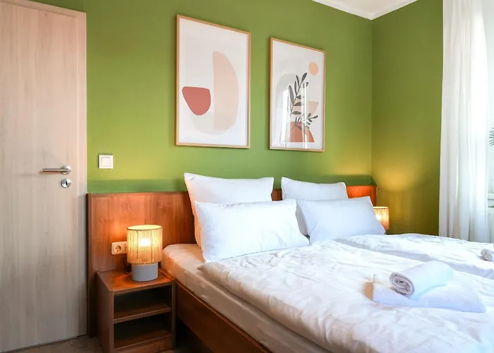 Elbhang Mit Stellplatz Appartement *