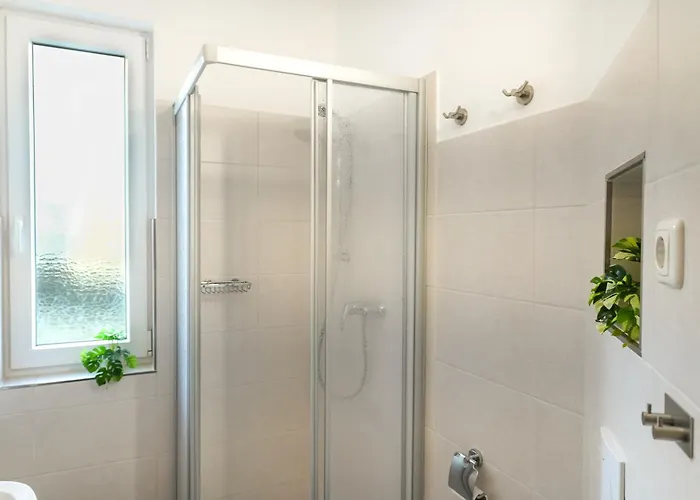 Appartement Elbhang Mit Stellplatz *